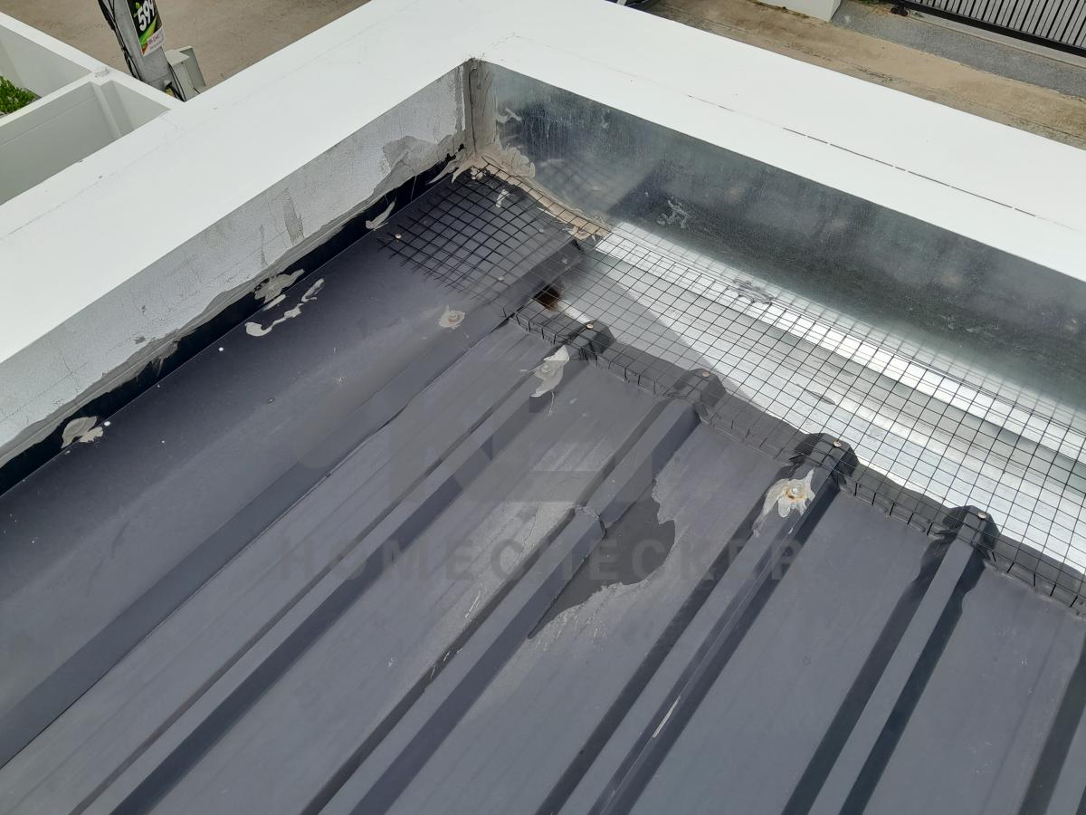 งานตรวจสอบหลังคา