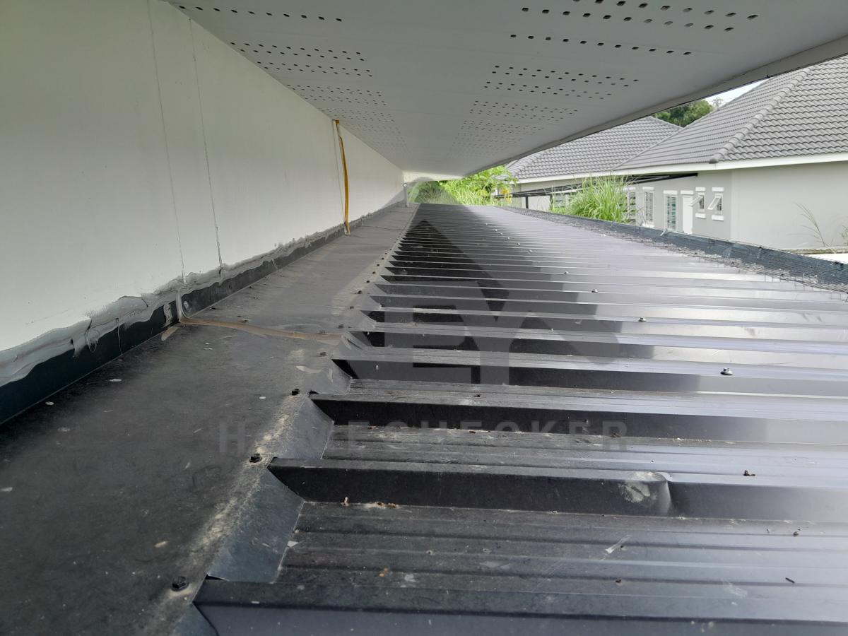 งานตรวจสอบหลังคา