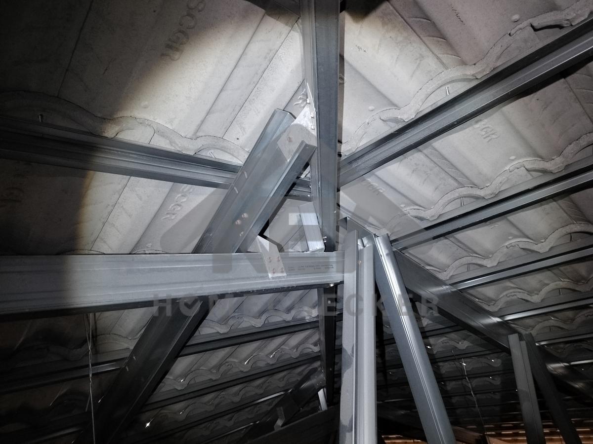 งานฝ้าชายคาและโครงฝ้า