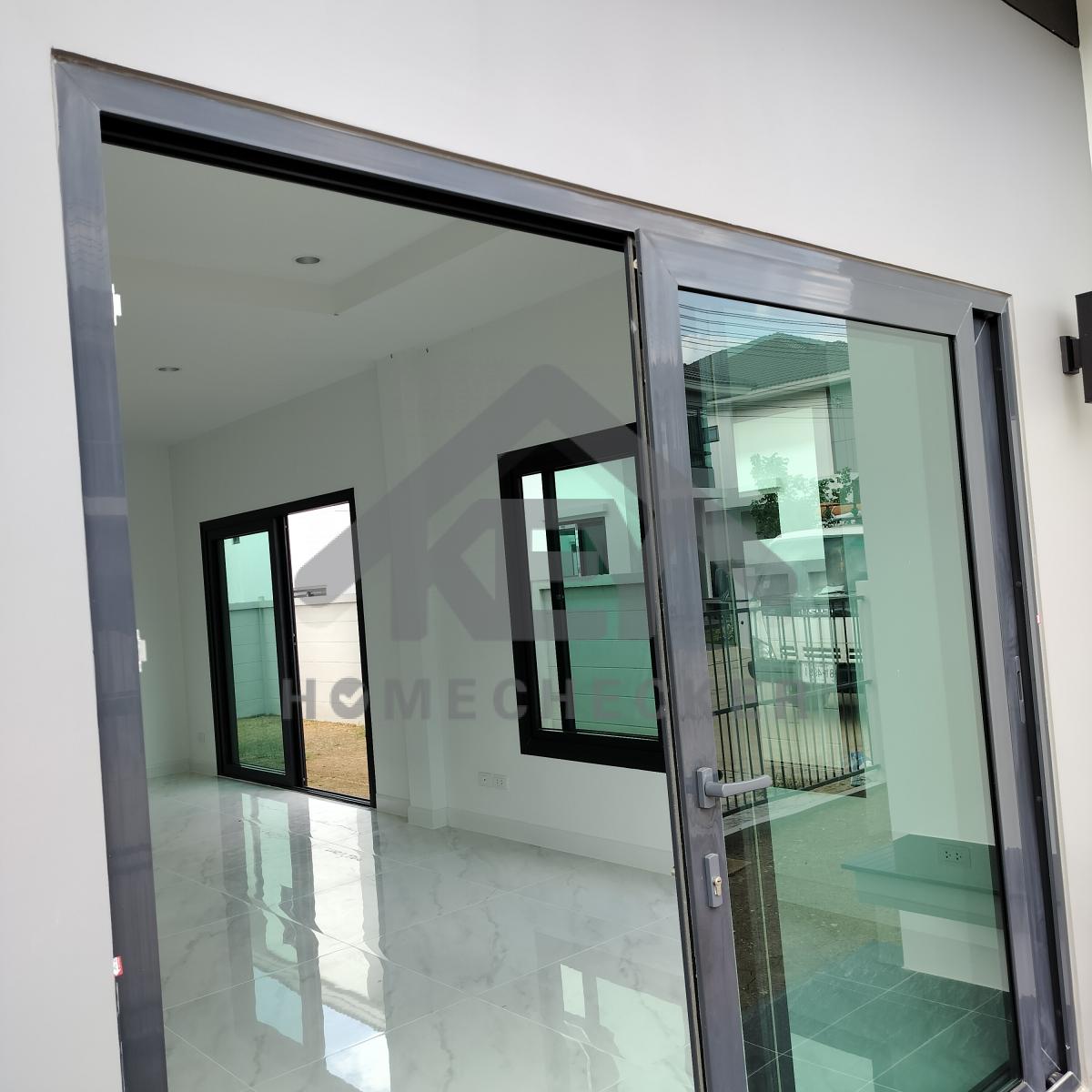 งานห้องโถง ห้องนั่งเล่น