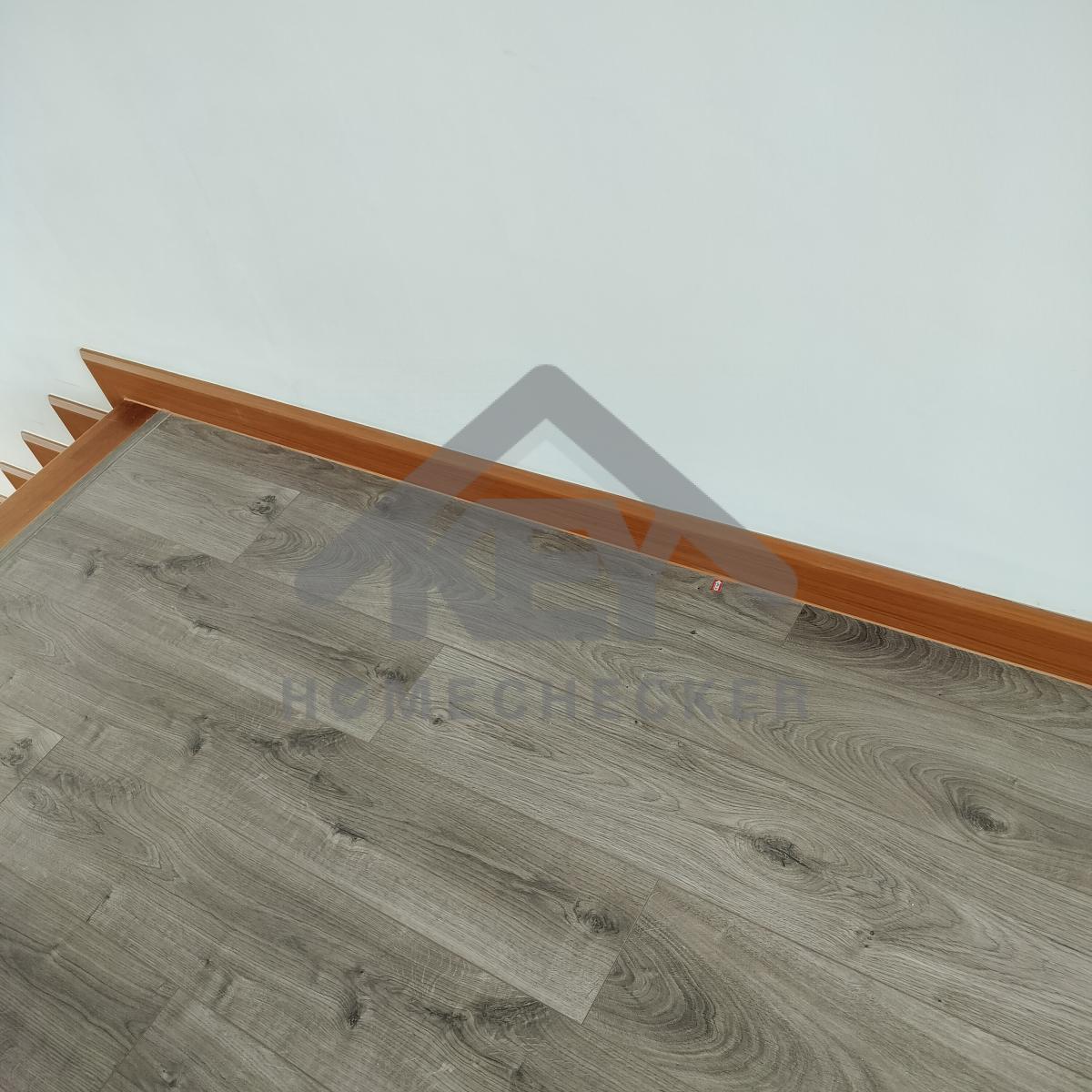 งานชั้นลอย