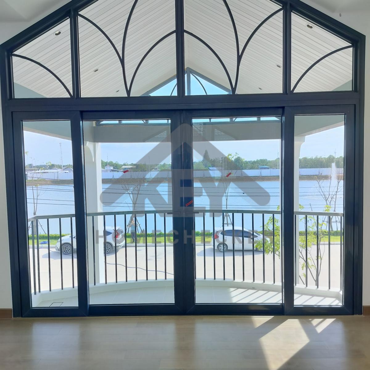 งานชั้นลอย