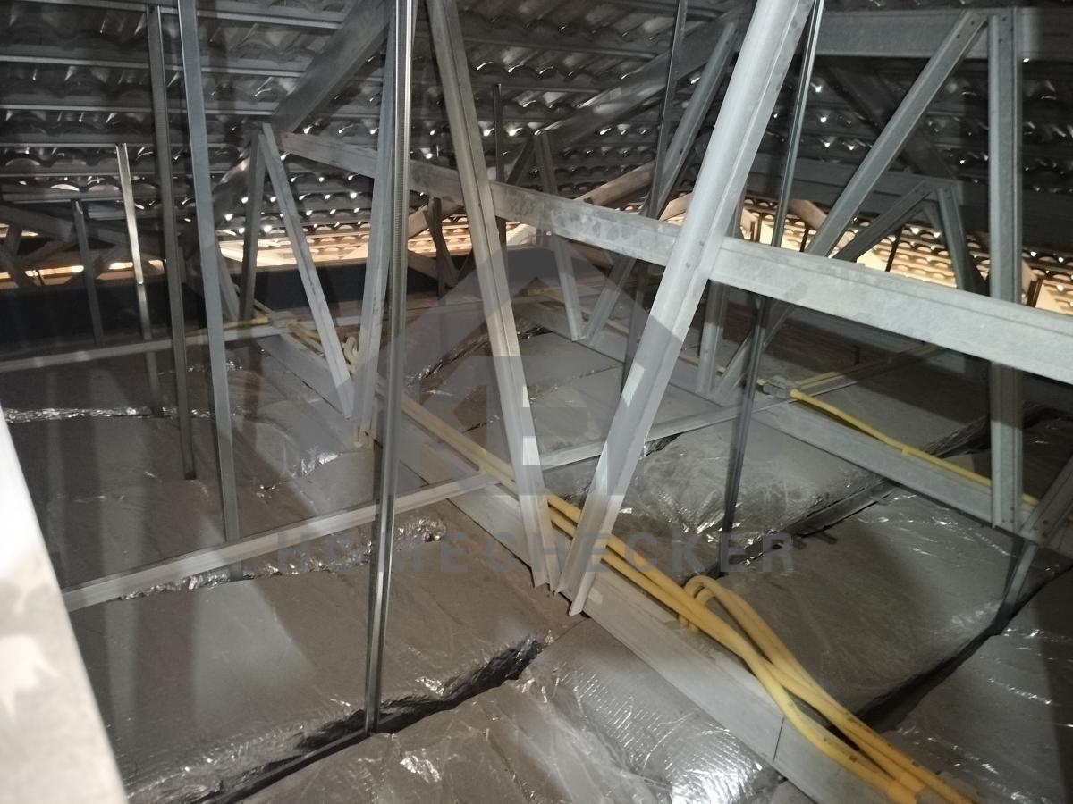 งานฝ้าชายคาและโครงฝ้า