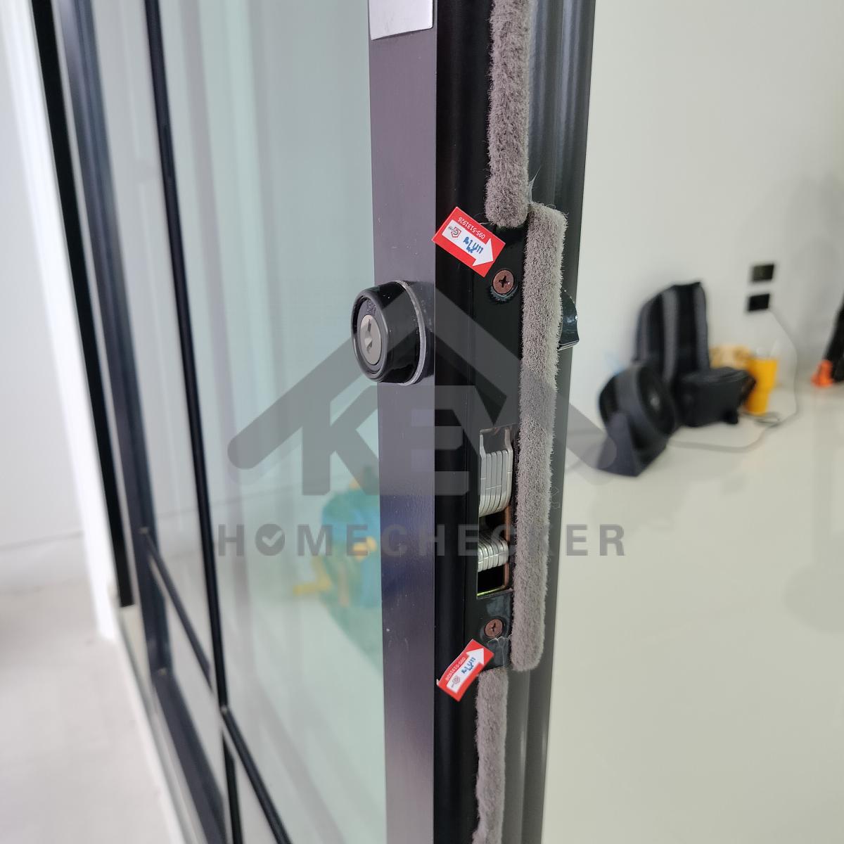 งานห้องโถง ห้องนั่งเล่น