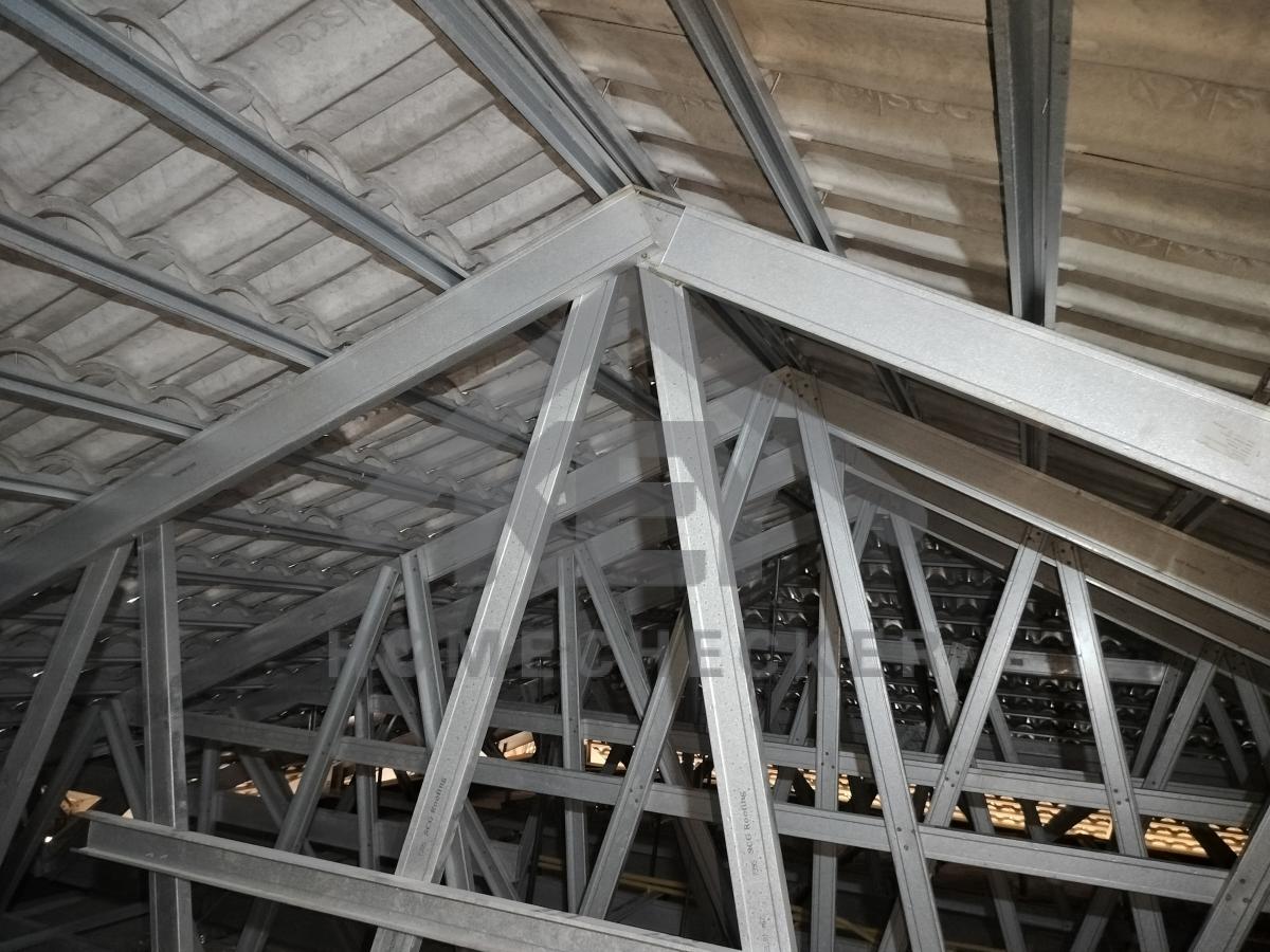 งานฝ้าชายคาและโครงฝ้า