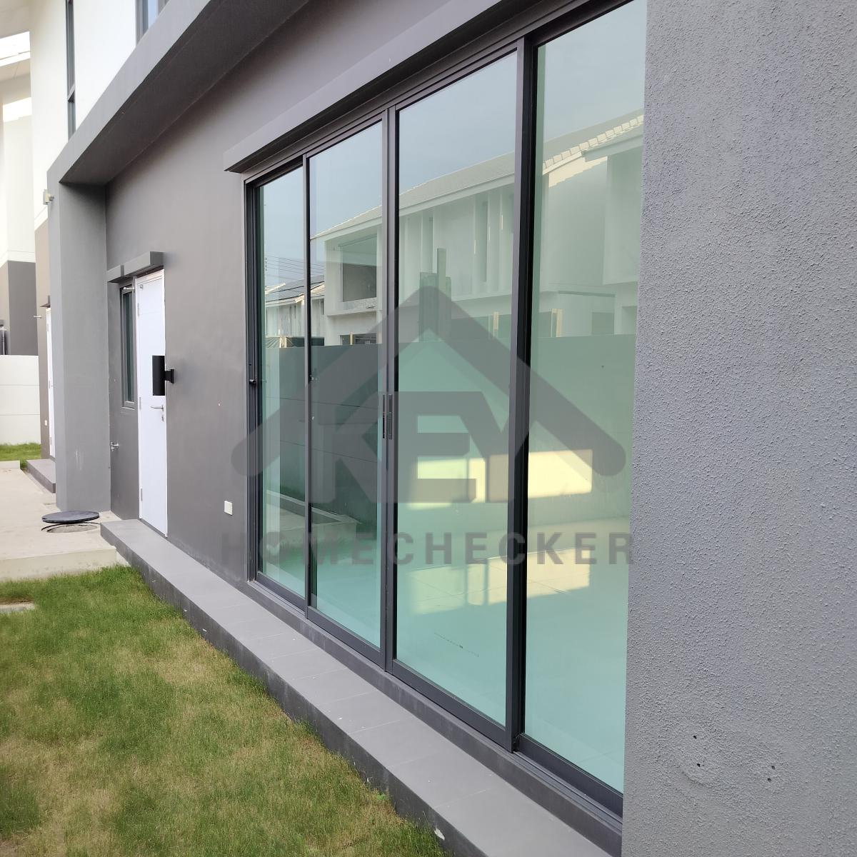 งานภูมิทัศน์และพื้นที่ภายนอกบ้าน