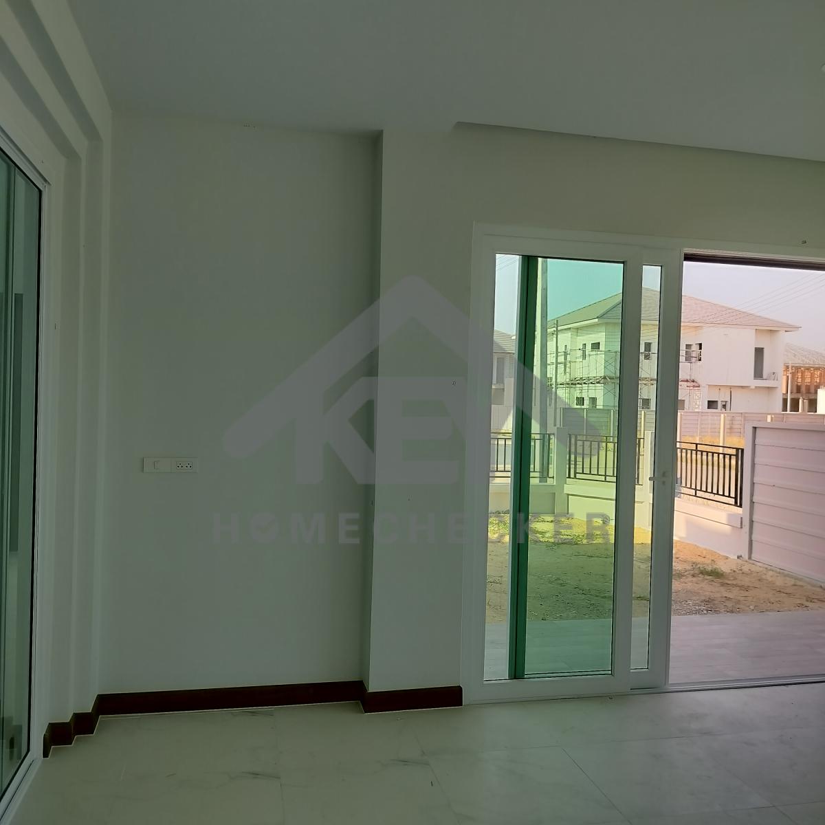 งานห้องโถง ห้องนั่งเล่น