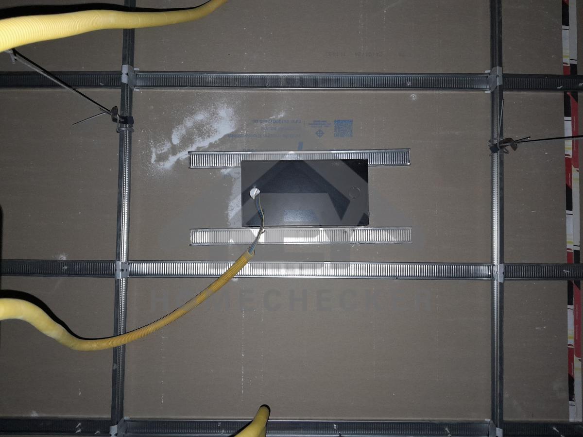 งานฝ้าชายคาและโครงฝ้า