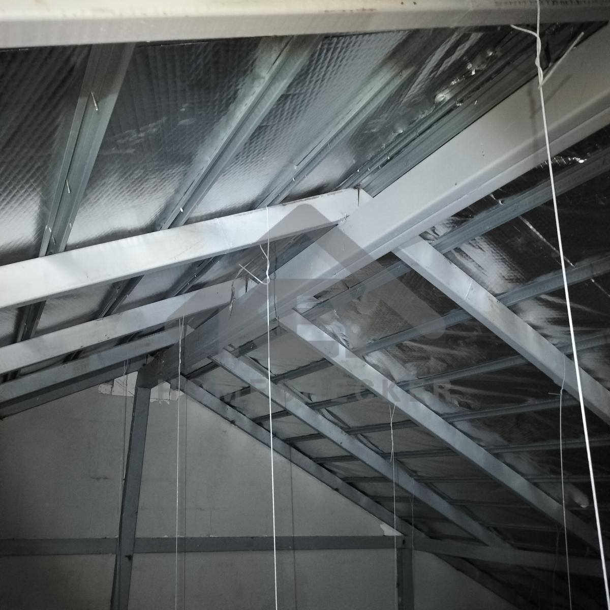 งานฝ้าชายคาและโครงฝ้า