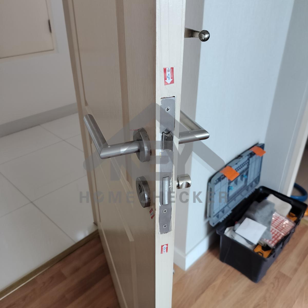 งานห้องโถง ห้องนั่งเล่น