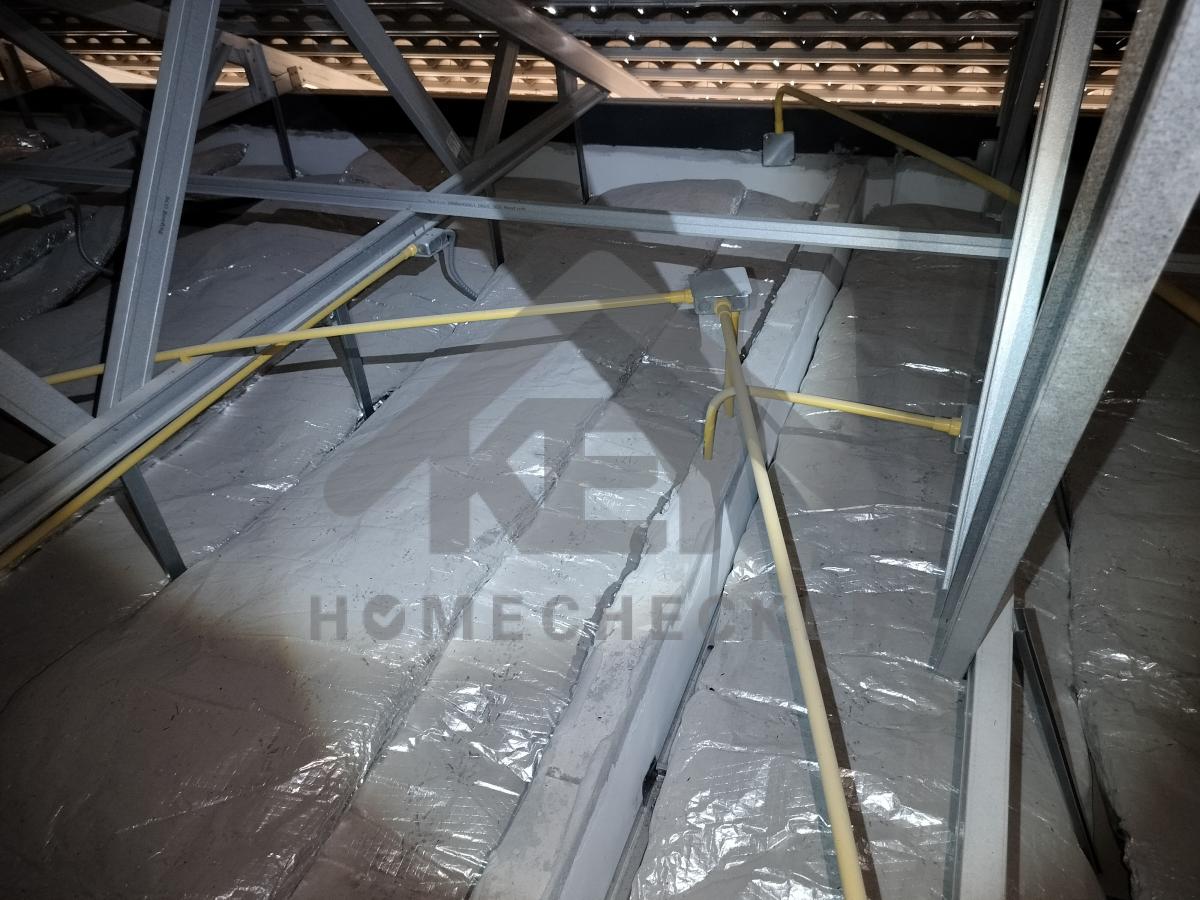 งานฝ้าชายคาและโครงฝ้า