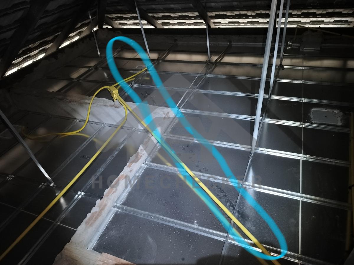 งานตรวจสอบหลังคา