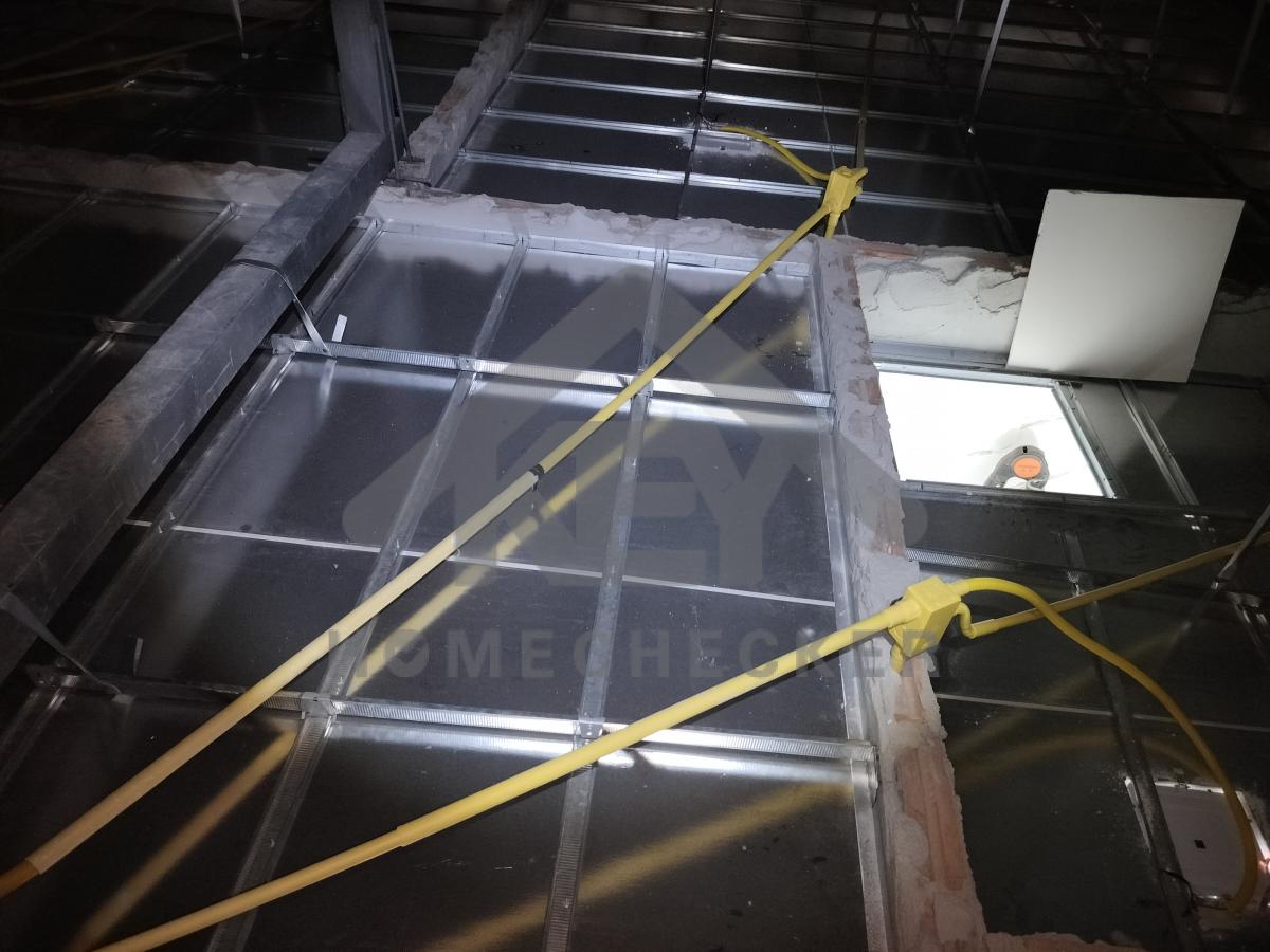 งานตรวจสอบหลังคา