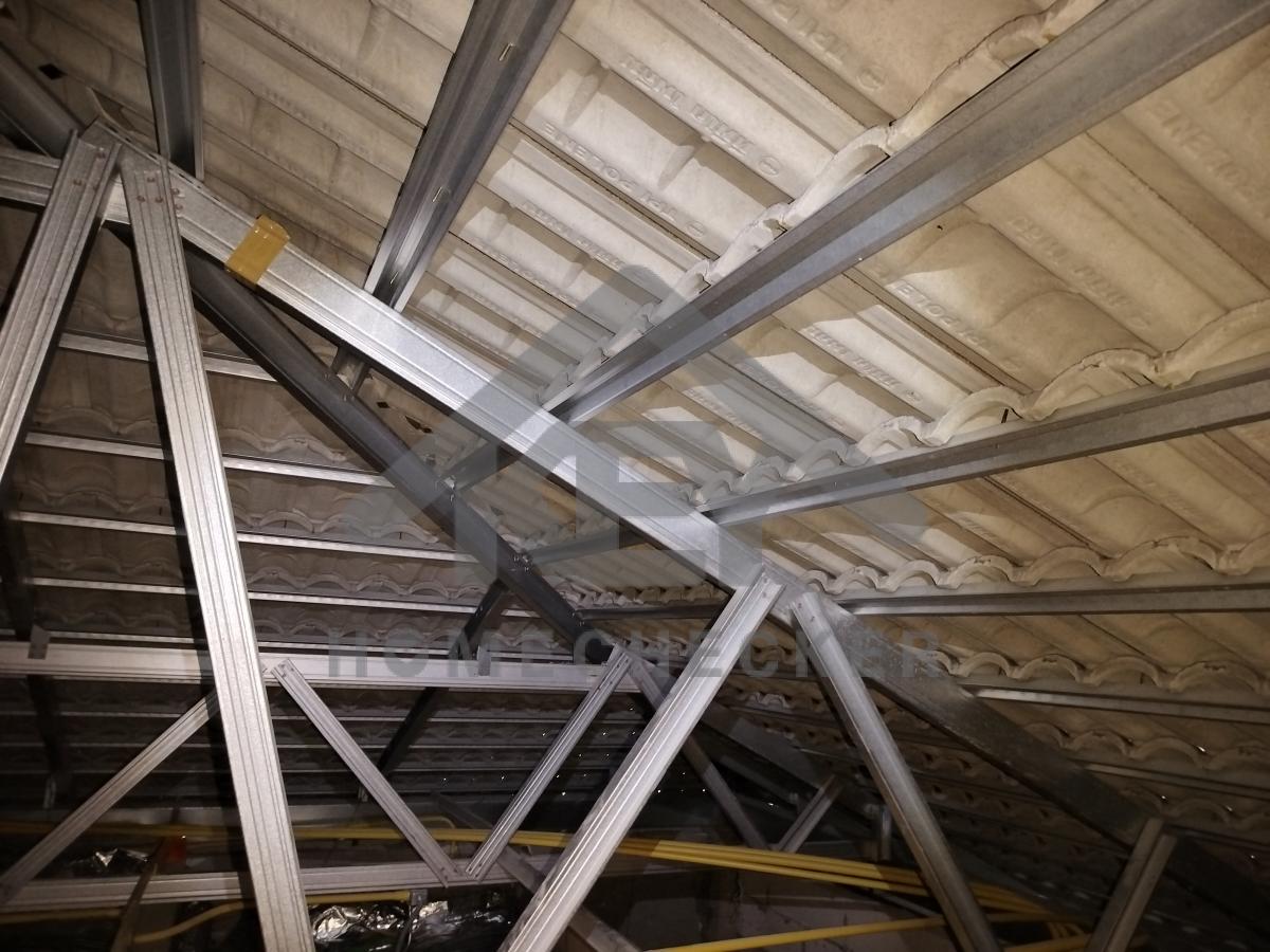 งานตรวจสอบหลังคา