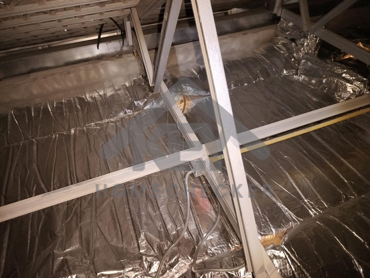 งานตรวจสอบหลังคา