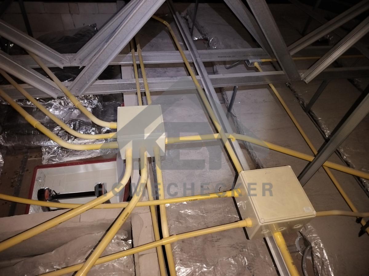 งานตรวจสอบหลังคา