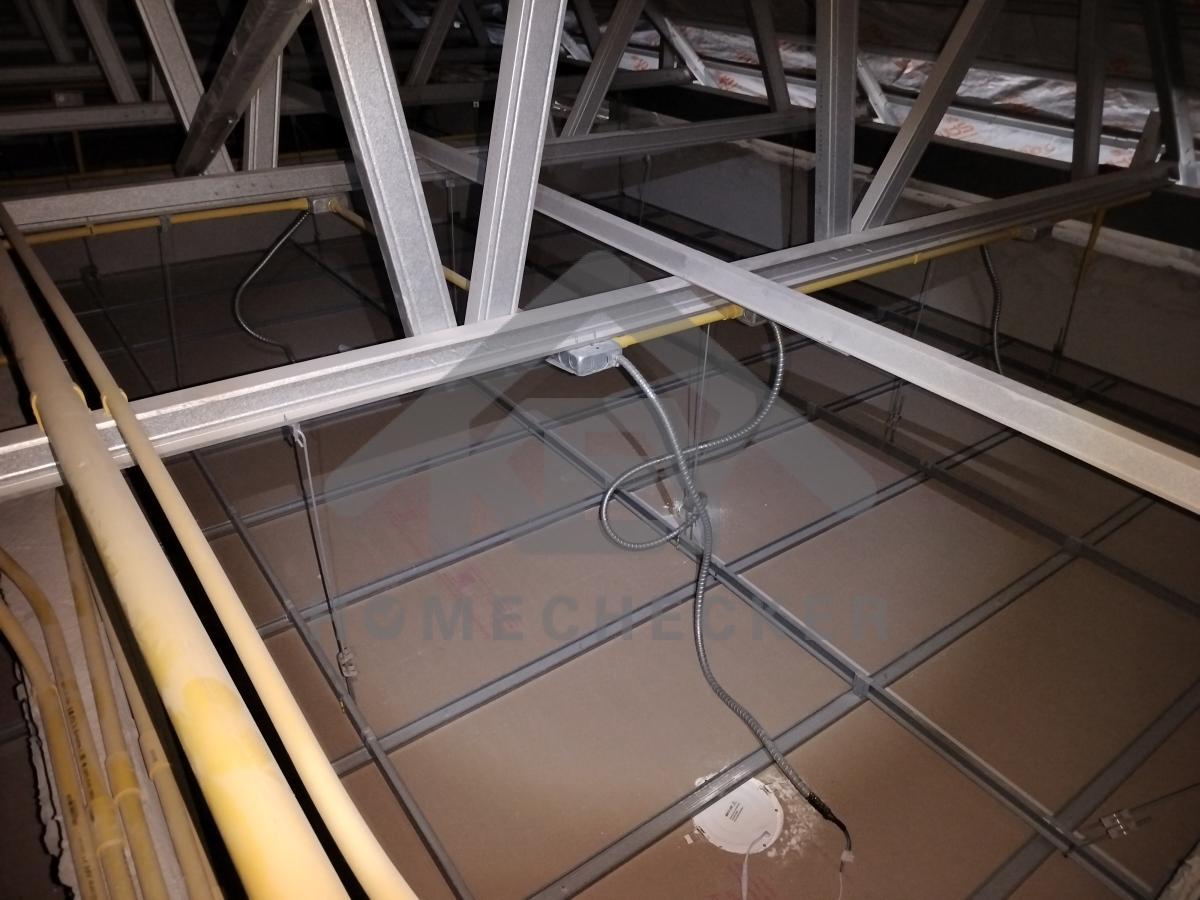 งานฝ้าชายคาและโครงฝ้า